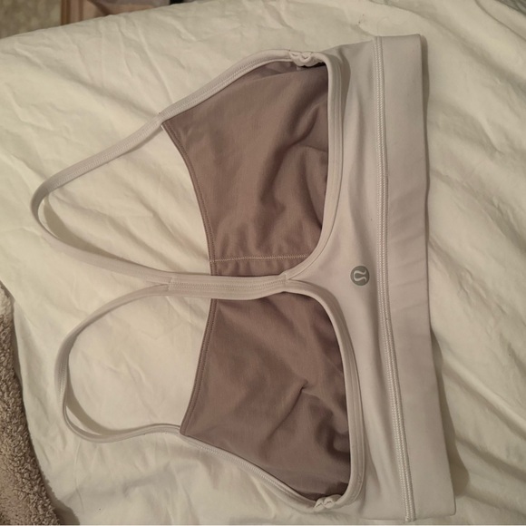 Lululemon Bra - Picture 1 of 2